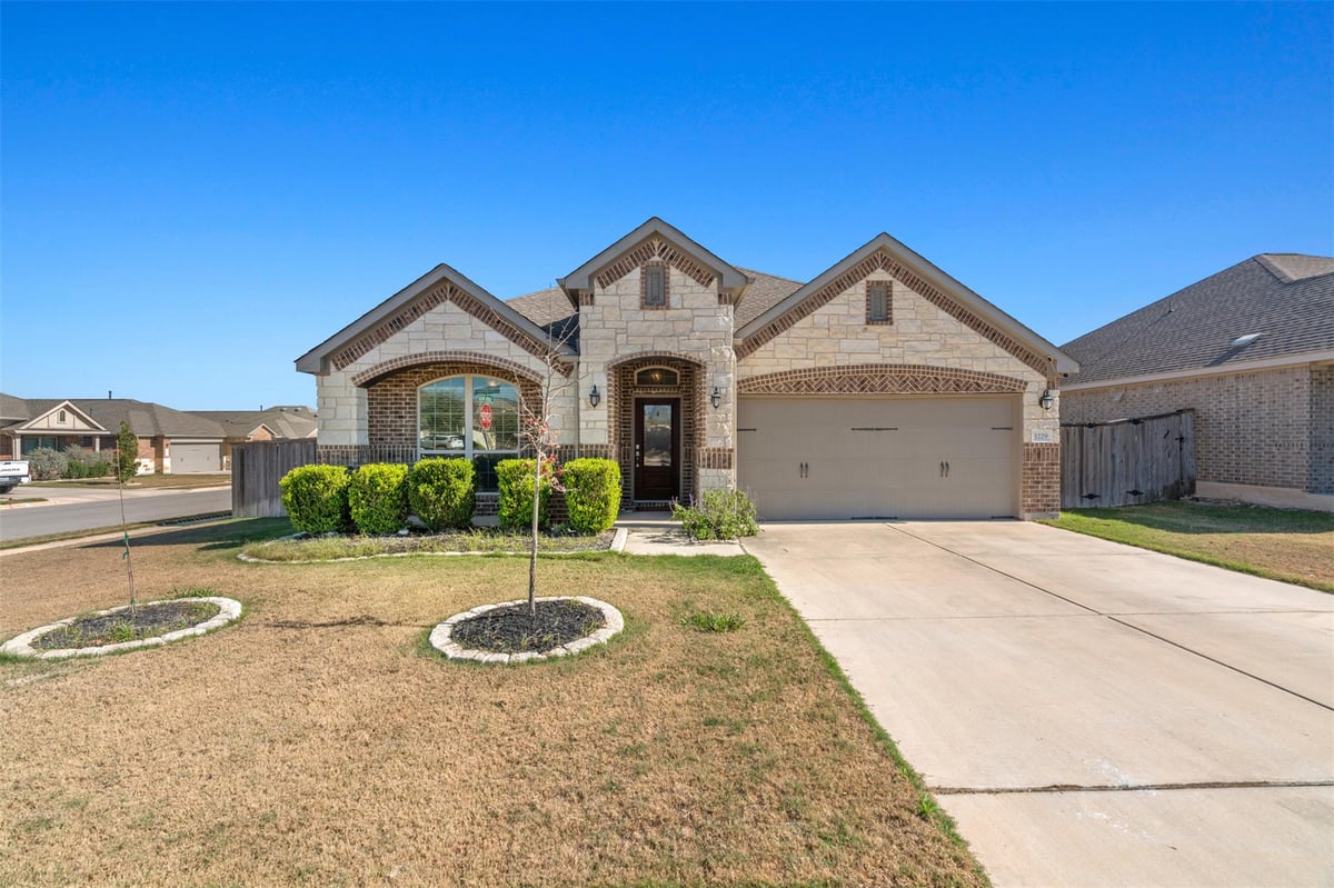 View 1229 Homer Ln in Madsen Ranch Ph 2 1229 Homer Ln - front exterior - Luxury home in Madsen Ranch Ph 2, Round Rock, TX