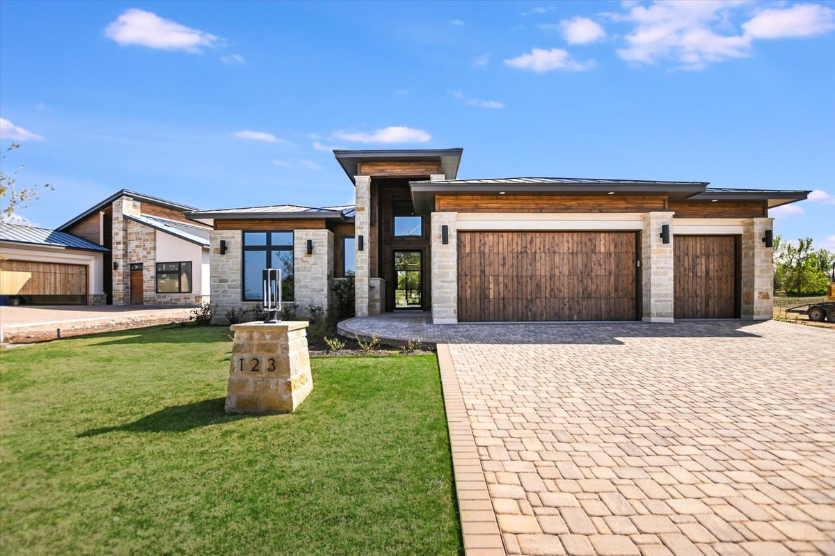 View 123 Azalea Loop in Summit Rock 123 Azalea Loop - front exterior - Luxury home in Summit Rock, Horseshoe Bay, TX