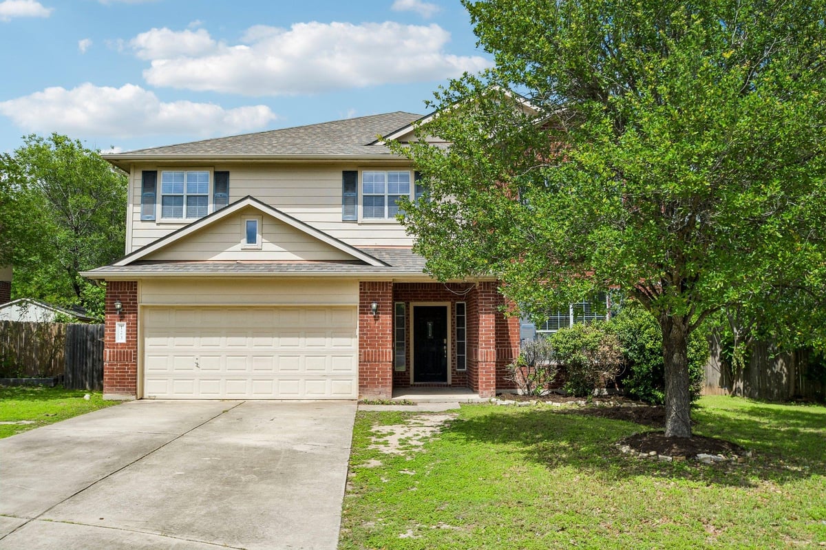View 123 Cowboy Cv in Silverado At Plum Creek Sec 4 123 Cowboy Cv - front exterior - Luxury home in Silverado At Plum Creek Sec 4, Kyle, TX