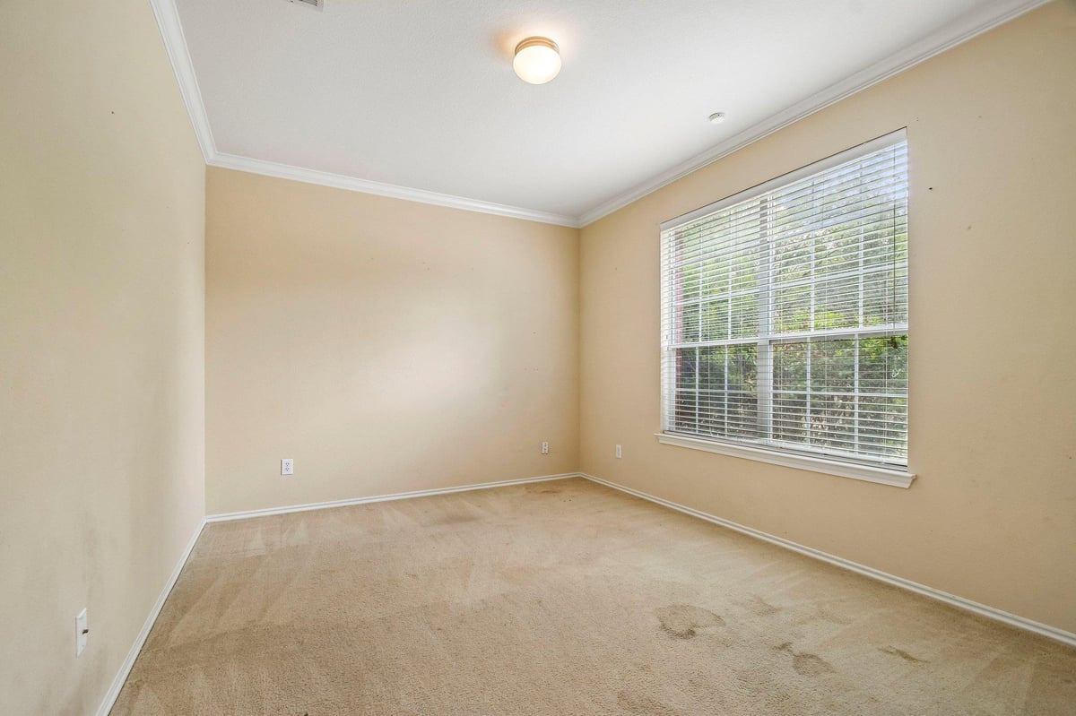 Primary bedroom at 123 Cowboy Cv - 6 bed 3 bath home