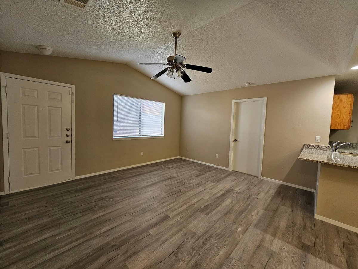 Living area at 12303 Alderbrook Dr - North Star Sec 02, Austin, TX
