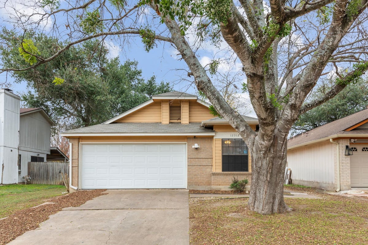 View 12312 Little Fatima LN in Copperfield Sec 03-B 12312 Little Fatima LN - property photo 1 - Luxury home in Copperfield Sec 03-B, Austin, TX