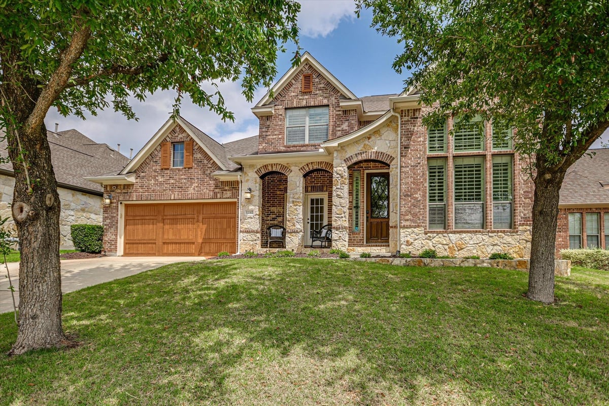 12312 Montclair Bnd - front exterior - Luxury home in River Dance Ph 6A (Steiner Ranch), Austin, TX