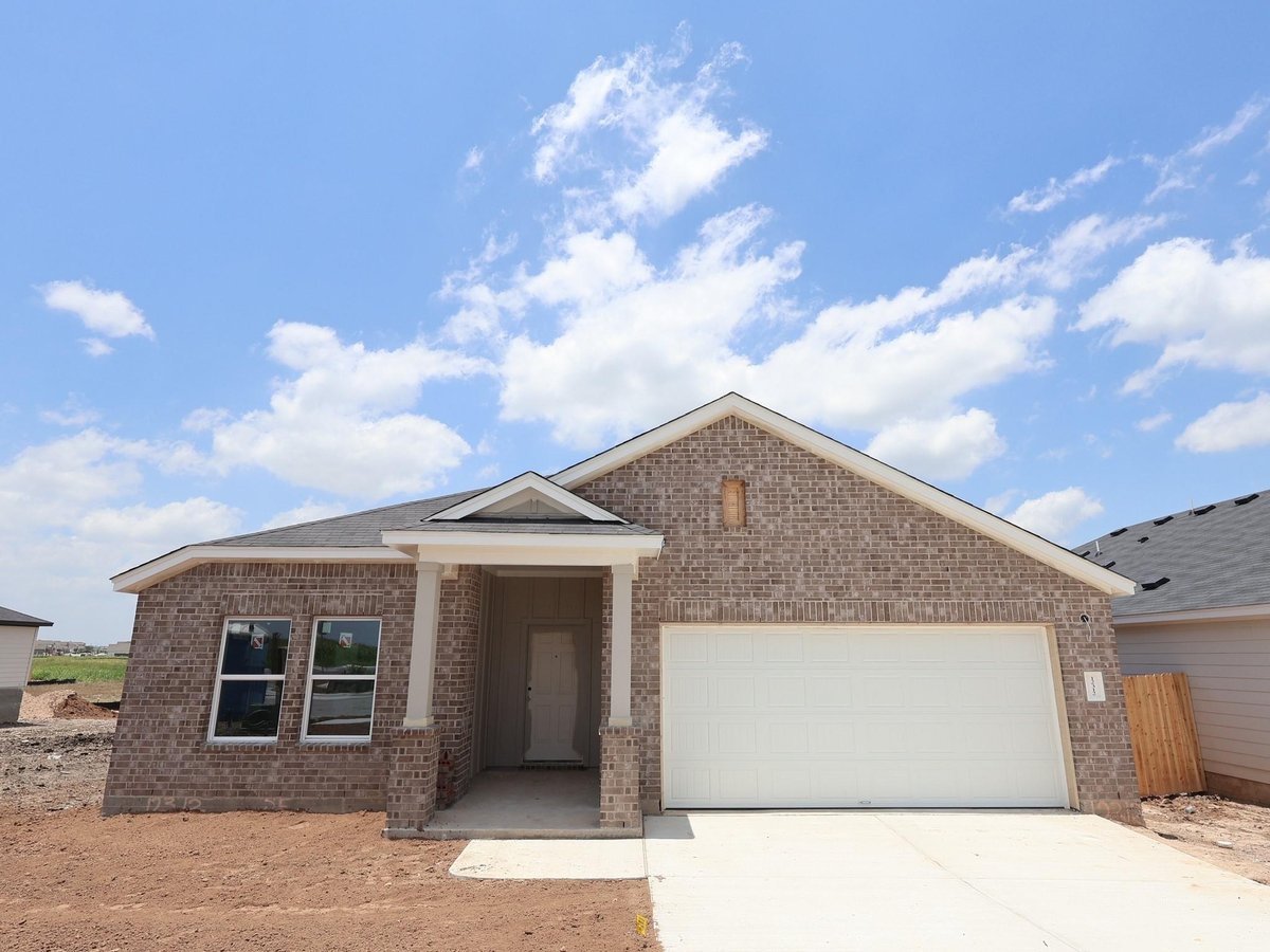 View 12312 Setting Peak LN in Willow Springs 12312 Setting Peak LN - front exterior - Luxury home in Willow Springs, Buda, TX