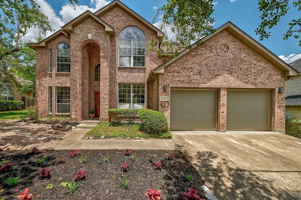 View 12316 Pleasant Hill CT in Lake Pointe 12316 Pleasant Hill CT - property photo 1 - Luxury home in Lake Pointe, Austin, TX