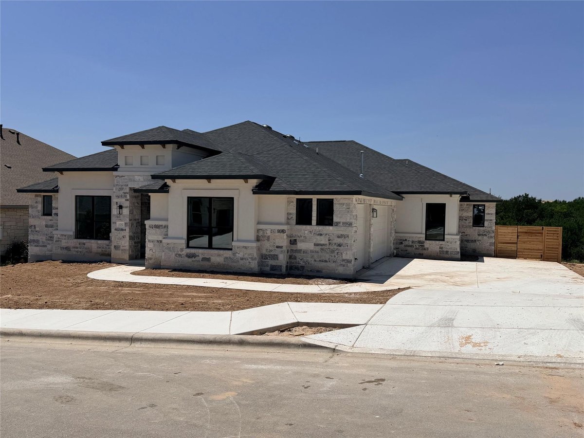 View 1232 Stormy DR in Riverstone Ph A 1232 Stormy DR - property photo 1 - Luxury home in Riverstone Ph A, Georgetown, TX