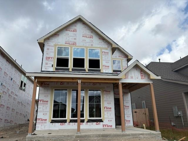 124 Greinert DR - front exterior - Luxury home in Spring Creek, Taylor, TX