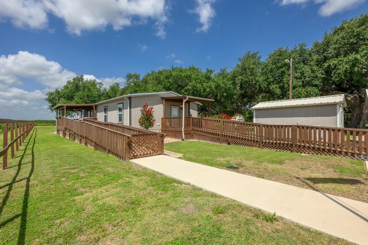 View 7092 FM 621 in see legal 7092 FM 621 - property photo 1 - Luxury home in see legal, Martindale, TX