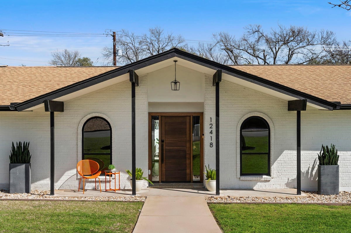 View 12418 Deer Track in Angus Valley 11 12418 Deer Track - front exterior - Luxury home in Angus Valley 11, Austin, TX