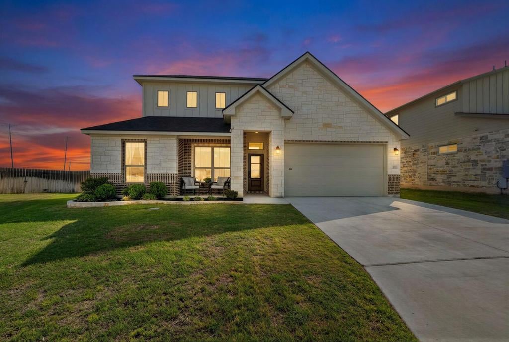 View 125 Citation DR in Calumet Sub Ph 1 125 Citation DR - front exterior - Luxury home in Calumet Sub Ph 1, Jarrell, TX