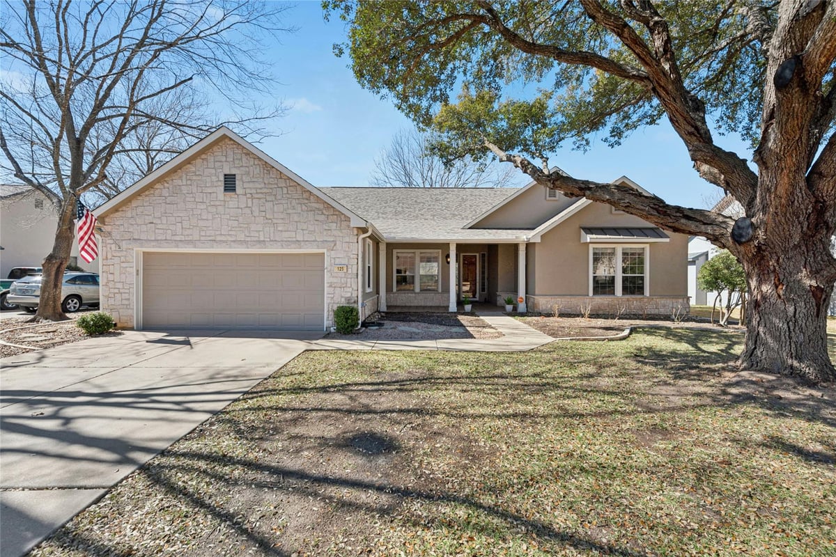 Kitchen at 125 Crystal Springs Dr - 2 bed 2 bath home