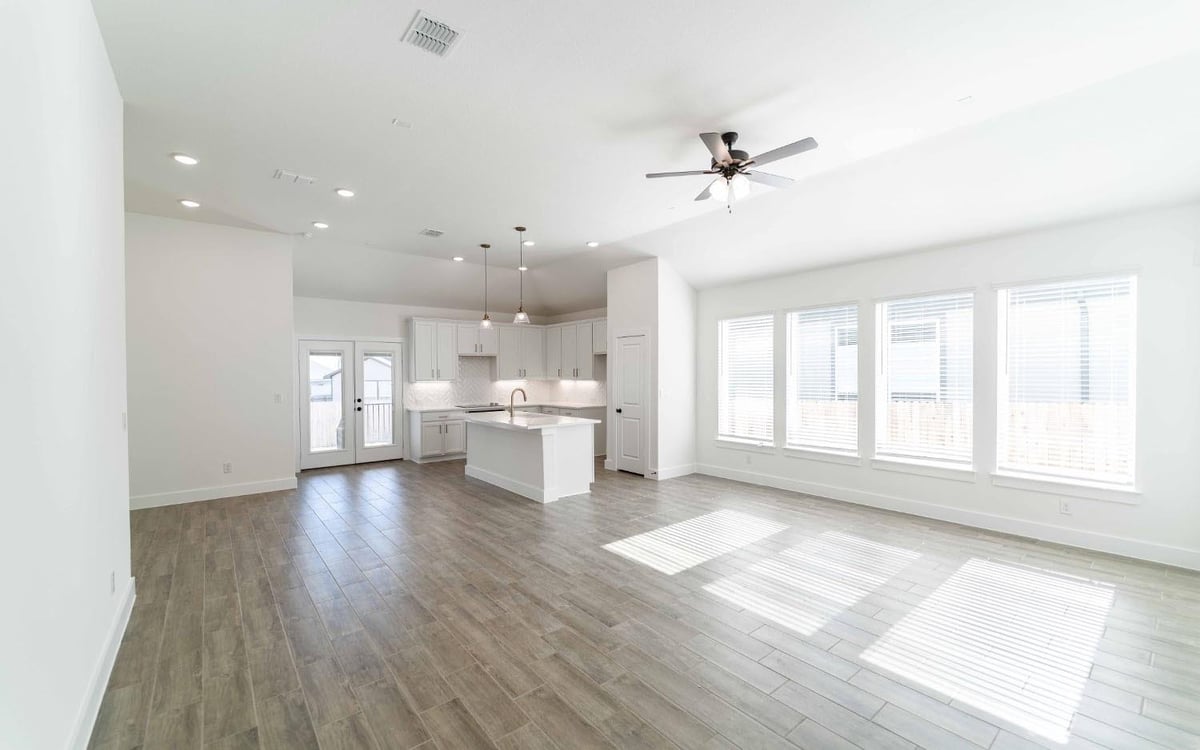 Living area at 125 Elderberry Dr - 3 bed 2 bath home