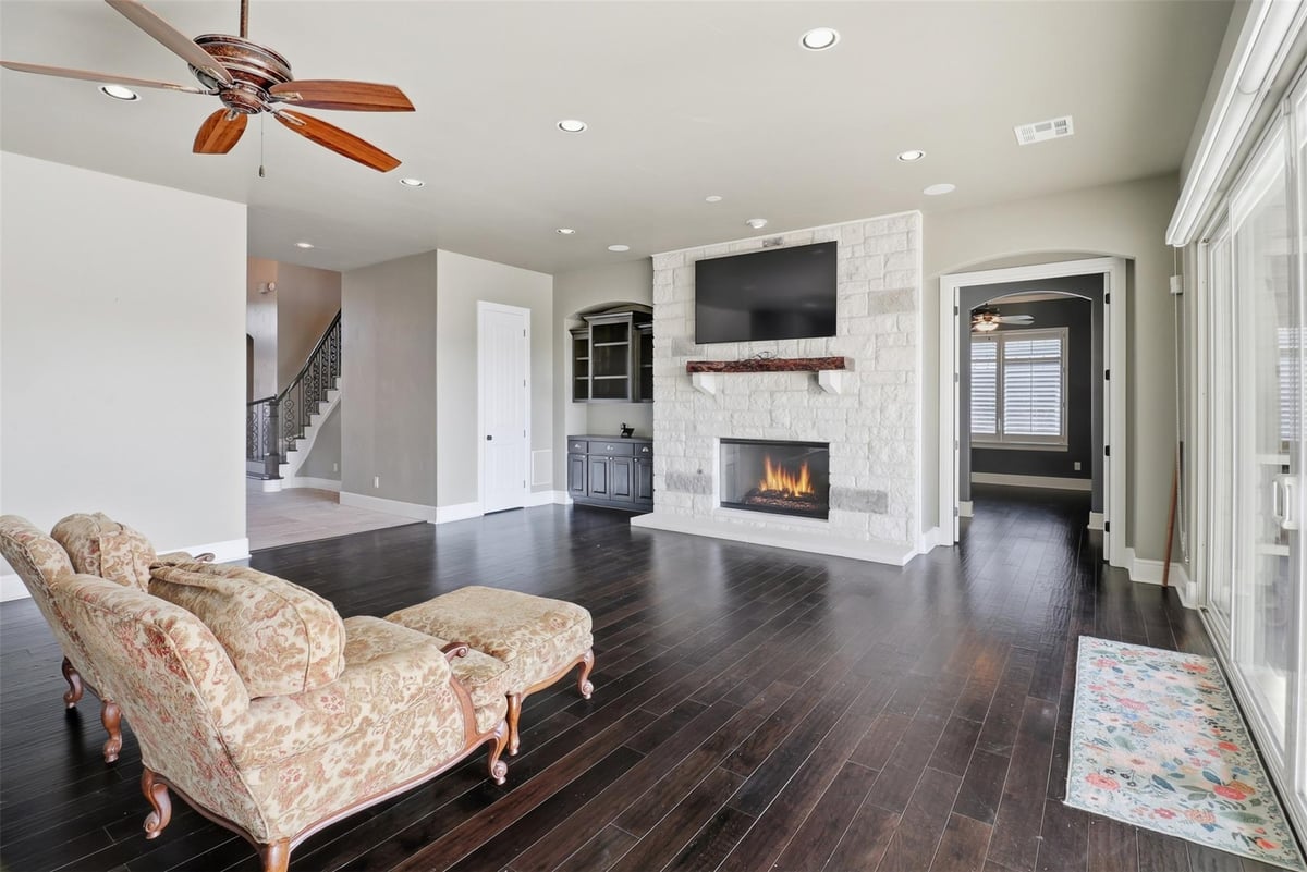 Bathroom at 125 Primera Ct - 5 bed 5 bath home