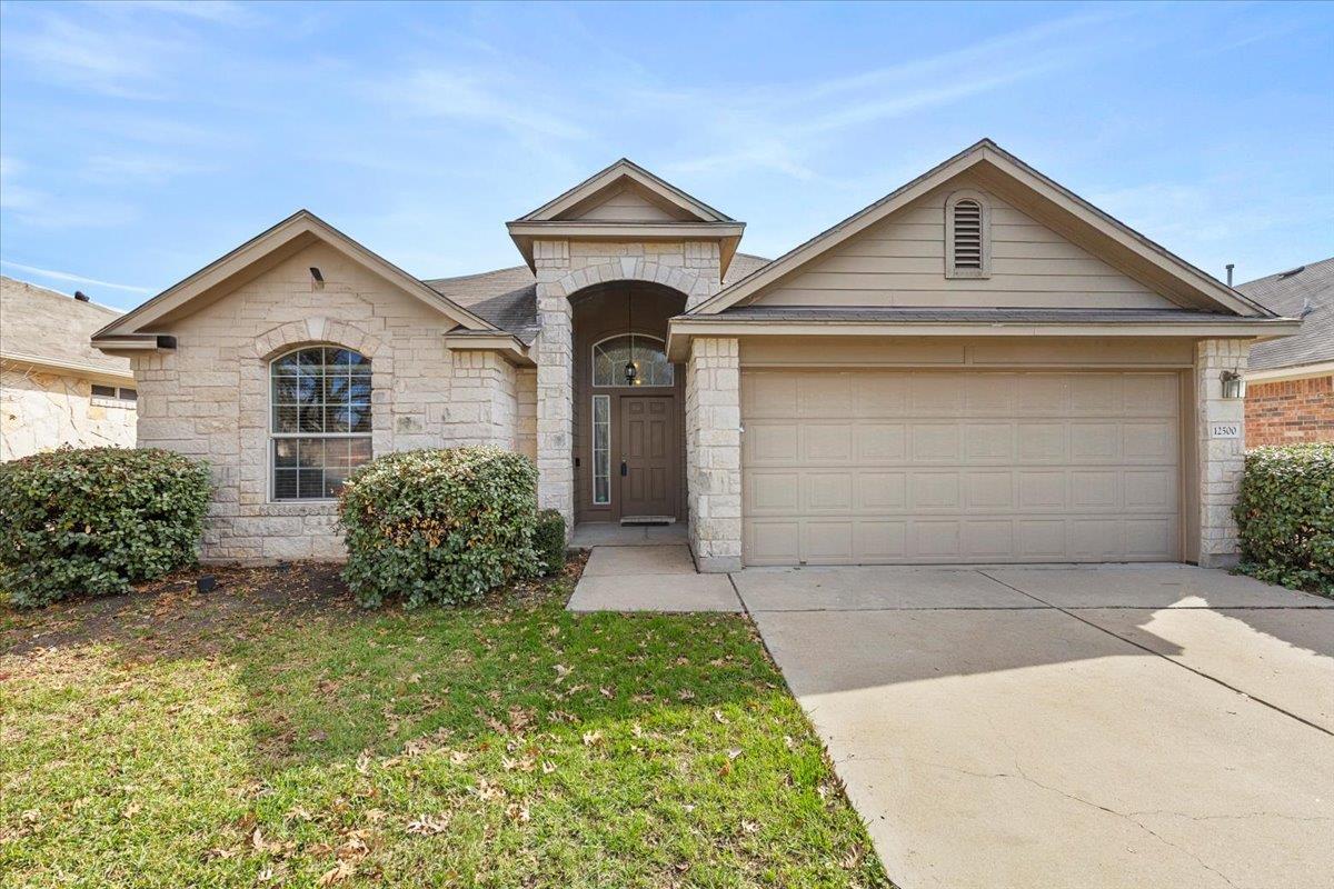 View 12500 Timber Heights DR in Pioneer Crossing West Sec 8B 12500 Timber Heights DR - property photo 1 - Luxury home in Pioneer Crossing West Sec 8B, Austin, TX
