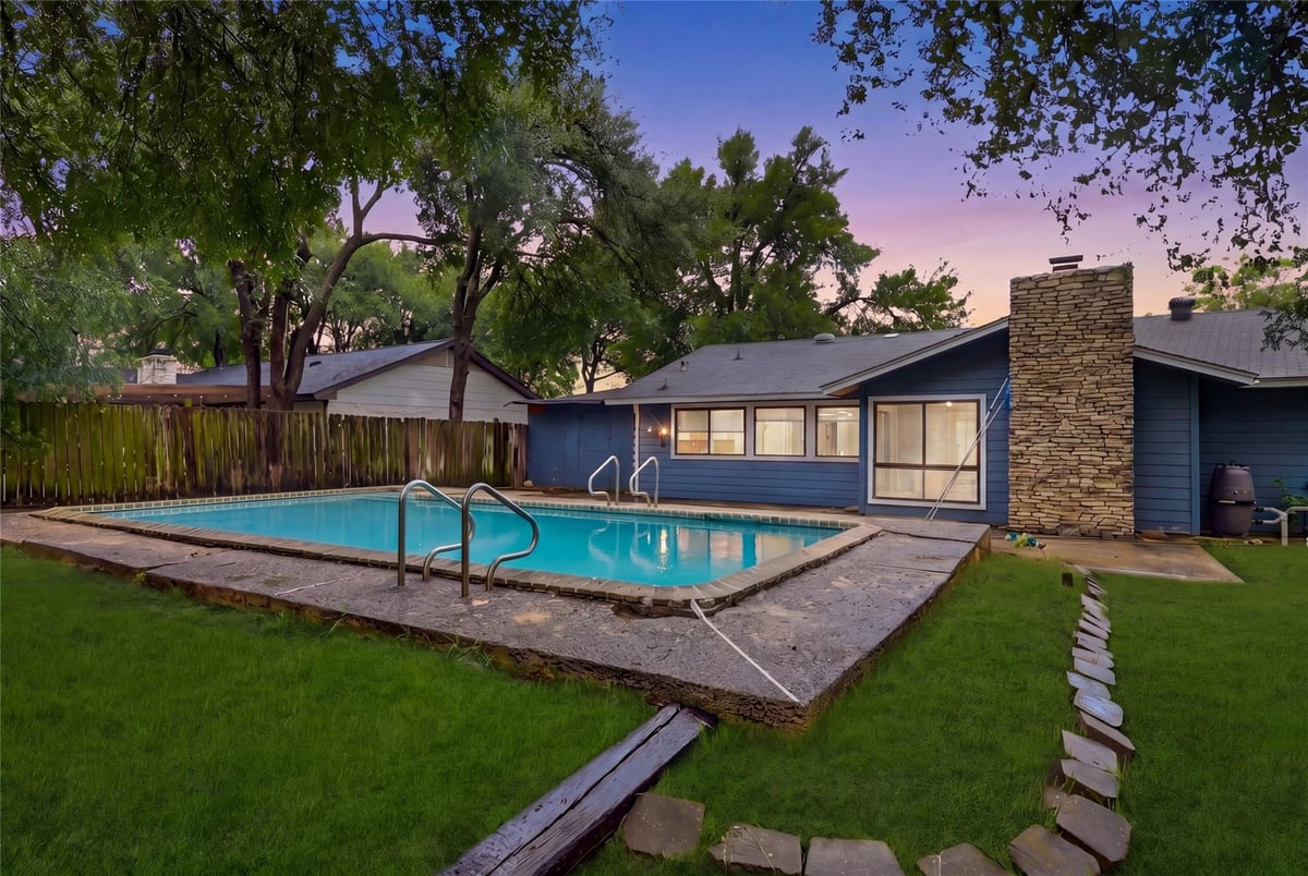 View 12505 Parkland DR in JOLLY OAKS PH 1 12505 Parkland DR - property photo 1 - Luxury home in JOLLY OAKS PH 1, Austin, TX