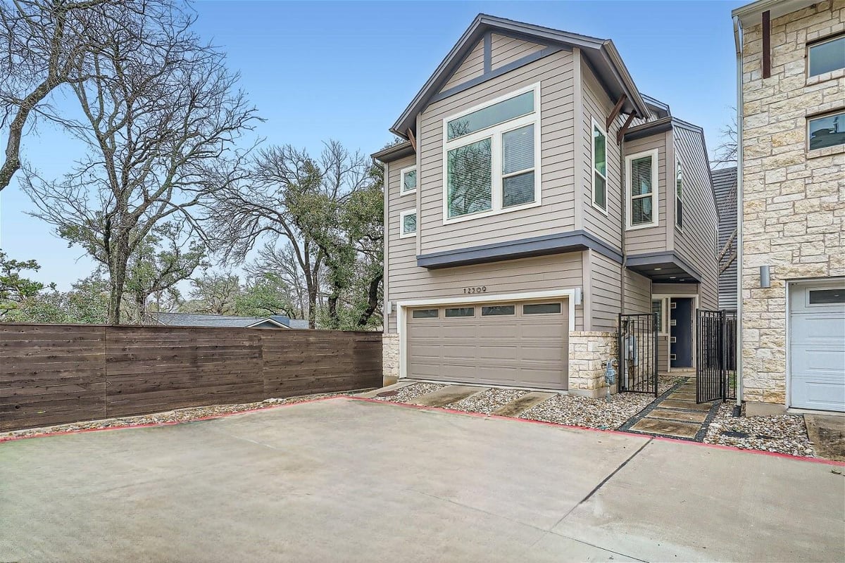 View 12509 Shrike Ln Unit #32 in SPRINGWOOD PLACE 12509 Shrike Ln Unit #32 - front exterior - Luxury home in SPRINGWOOD PLACE, Austin, TX