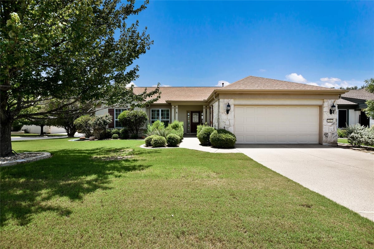 126 Caddo Lake TRL - front exterior - Luxury home in Sun City Georgetown Neighborhood 44 Pud, Georgetown, TX