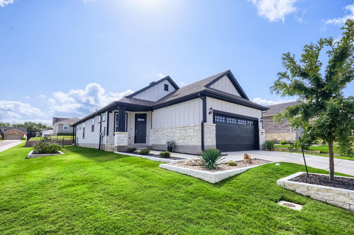 126 Clay Hill ST - property photo 1 - Luxury home in Sun City, Georgetown, TX