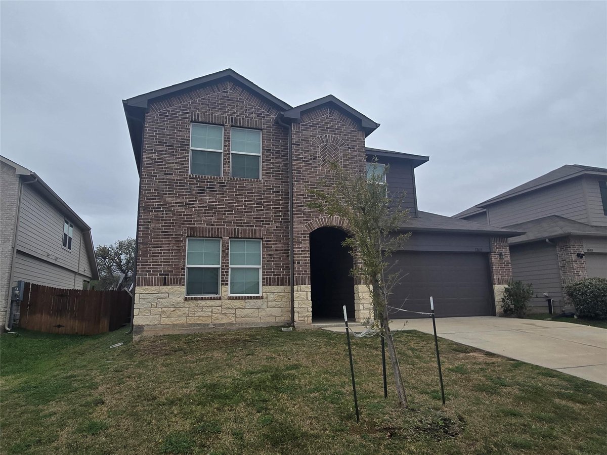 View 12613 Brahmin DR in Gilbert Lane Ph 4 12613 Brahmin DR - property photo 1 - Luxury home in Gilbert Lane Ph 4, Austin, TX