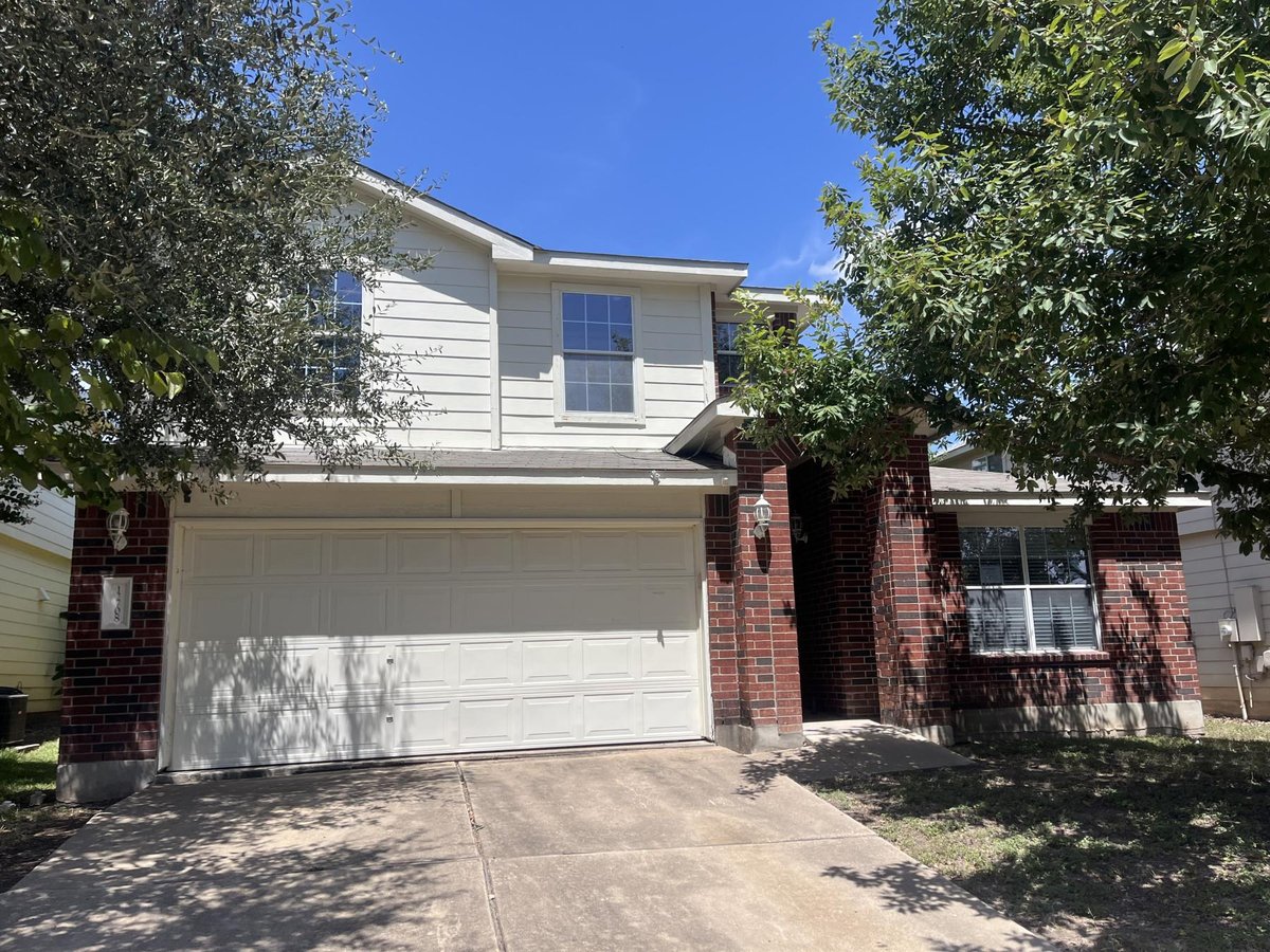 View 12708 La Paz LN in Los Cielos Sec 03 12708 La Paz LN - property photo 1 - Luxury home in Los Cielos Sec 03, Del Valle, TX