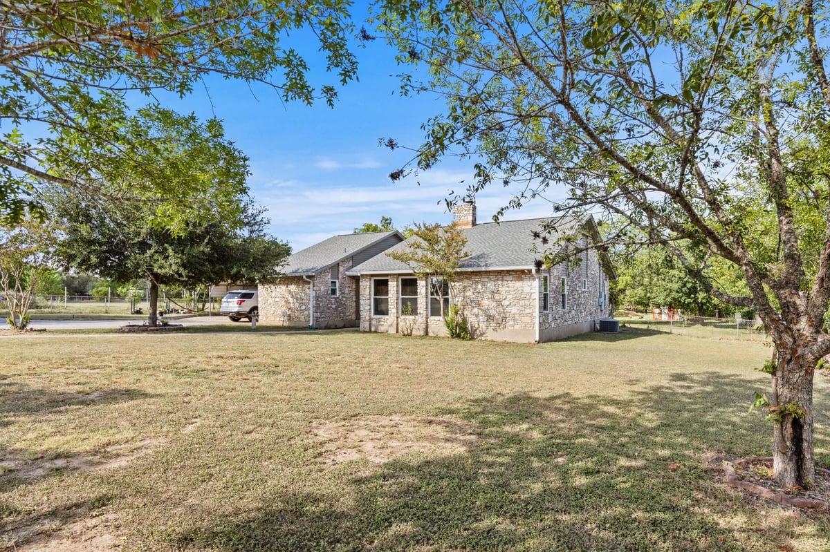 View 12709 Cholla LN in Arroyo Doble Estates Sec 01 12709 Cholla LN - property photo 1 - Luxury home in Arroyo Doble Estates Sec 01, Manchaca, TX