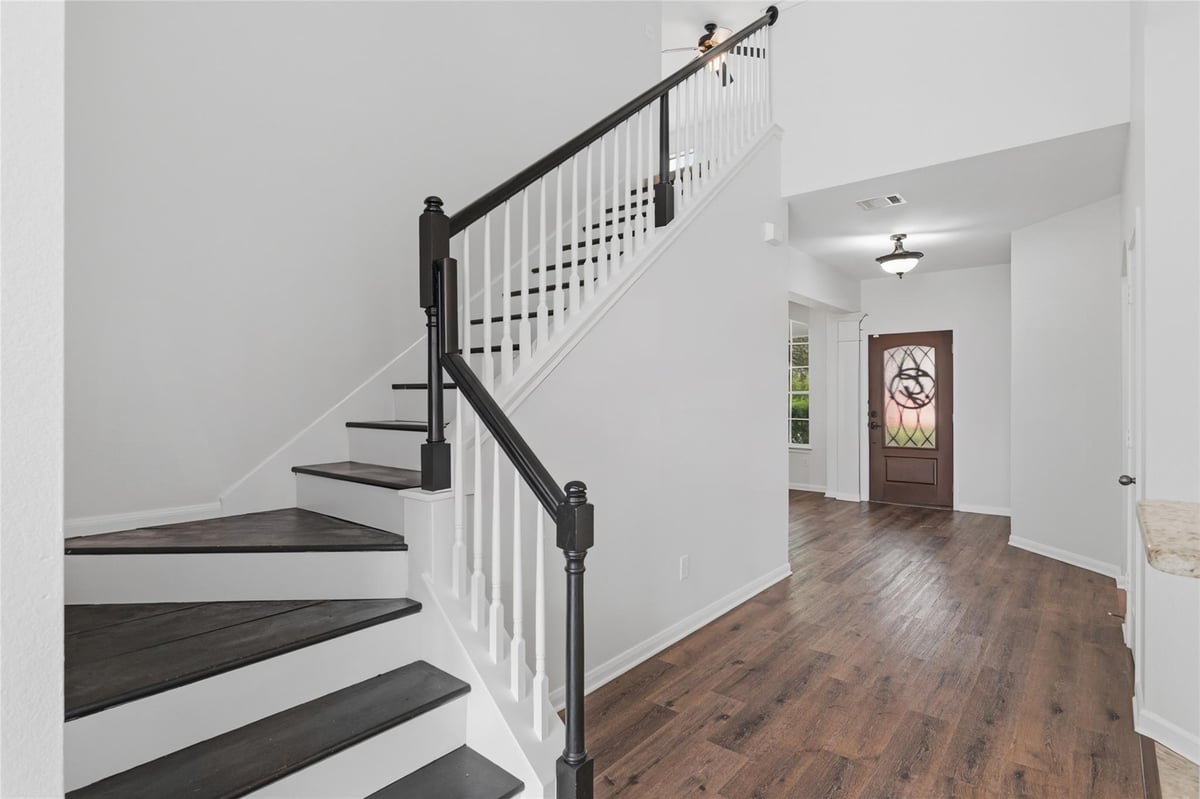 View 1271 Stone Rim LOOP in Stoneridge 1271 Stone Rim LOOP - property photo 1 - Luxury home in Stoneridge, Buda, TX