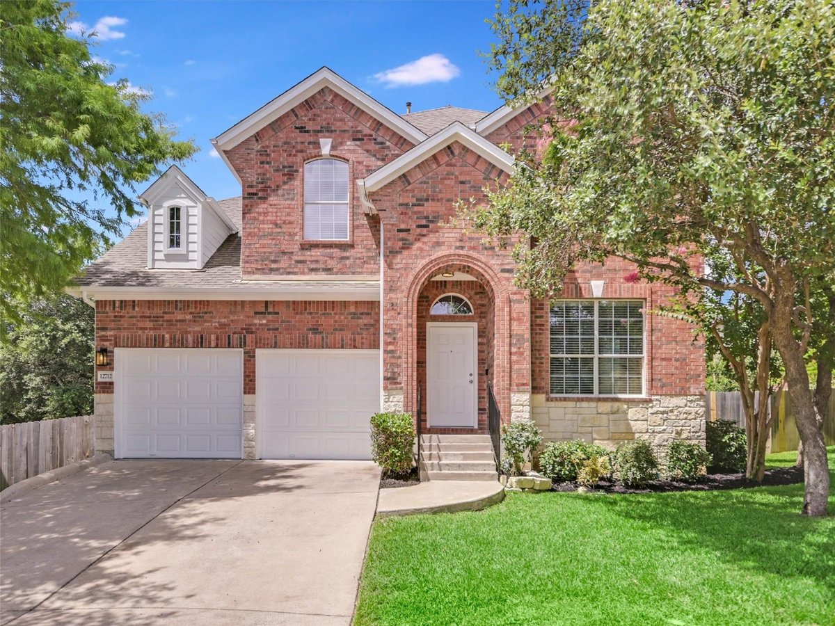 View 12712 Lee Park Ln in Steiner Ranch 12712 Lee Park Ln - front exterior - Luxury home in Steiner Ranch, Austin, TX