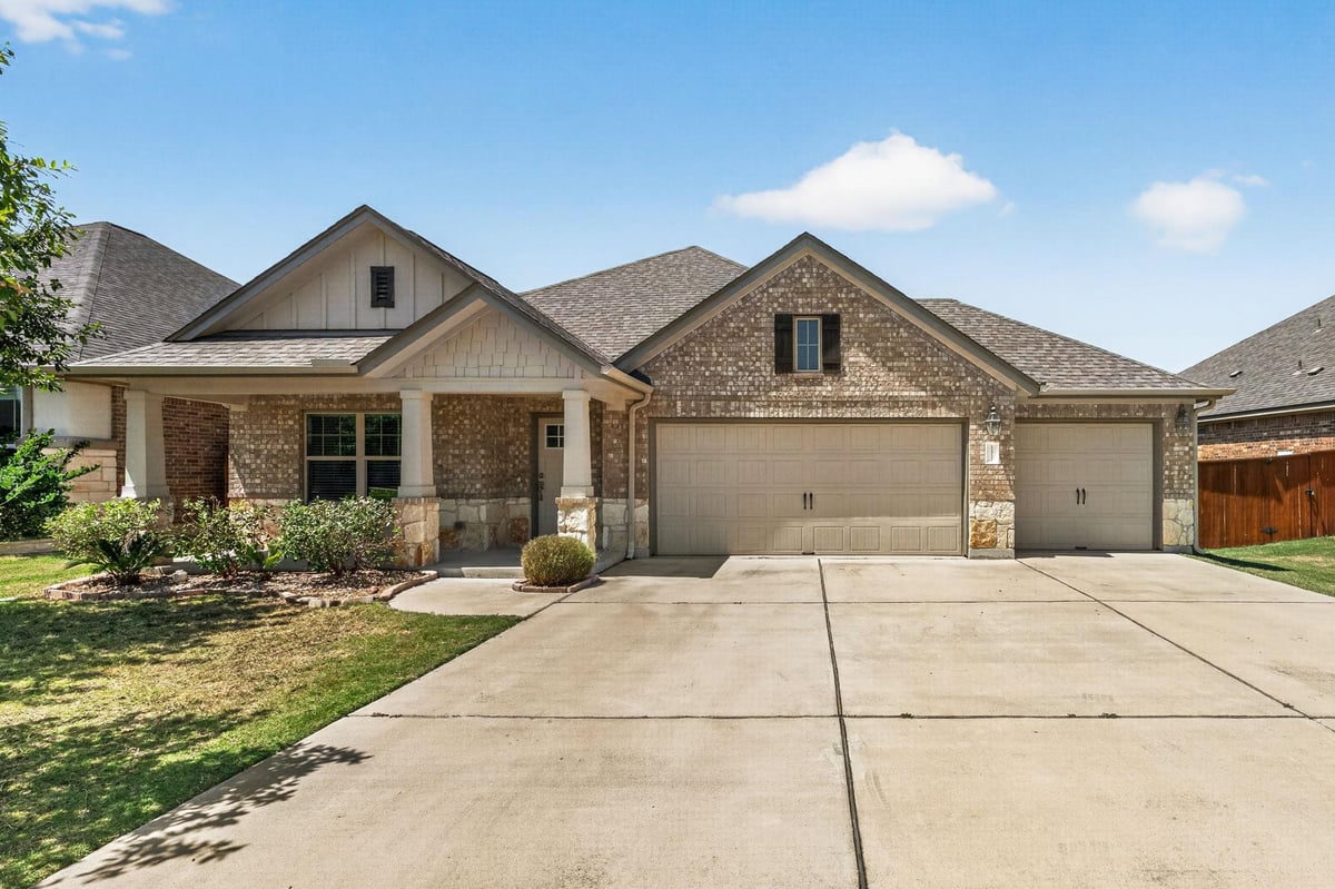 View 12712 Twisted Root DR in Manchaca 12712 Twisted Root DR, photo 1, Manchaca, Manchaca, TX