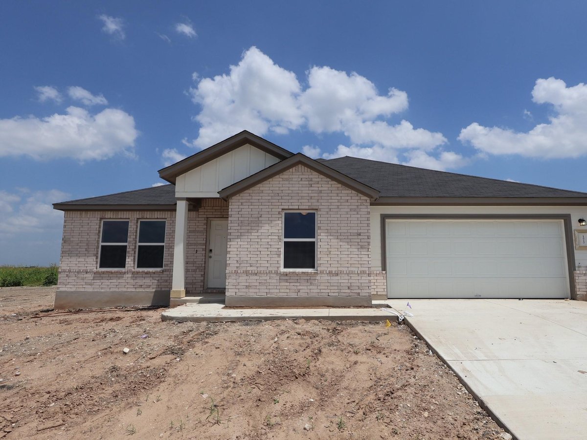 View 12717 Setting Peak LN in Willow Springs 12717 Setting Peak LN - front exterior - Luxury home in Willow Springs, Buda, TX