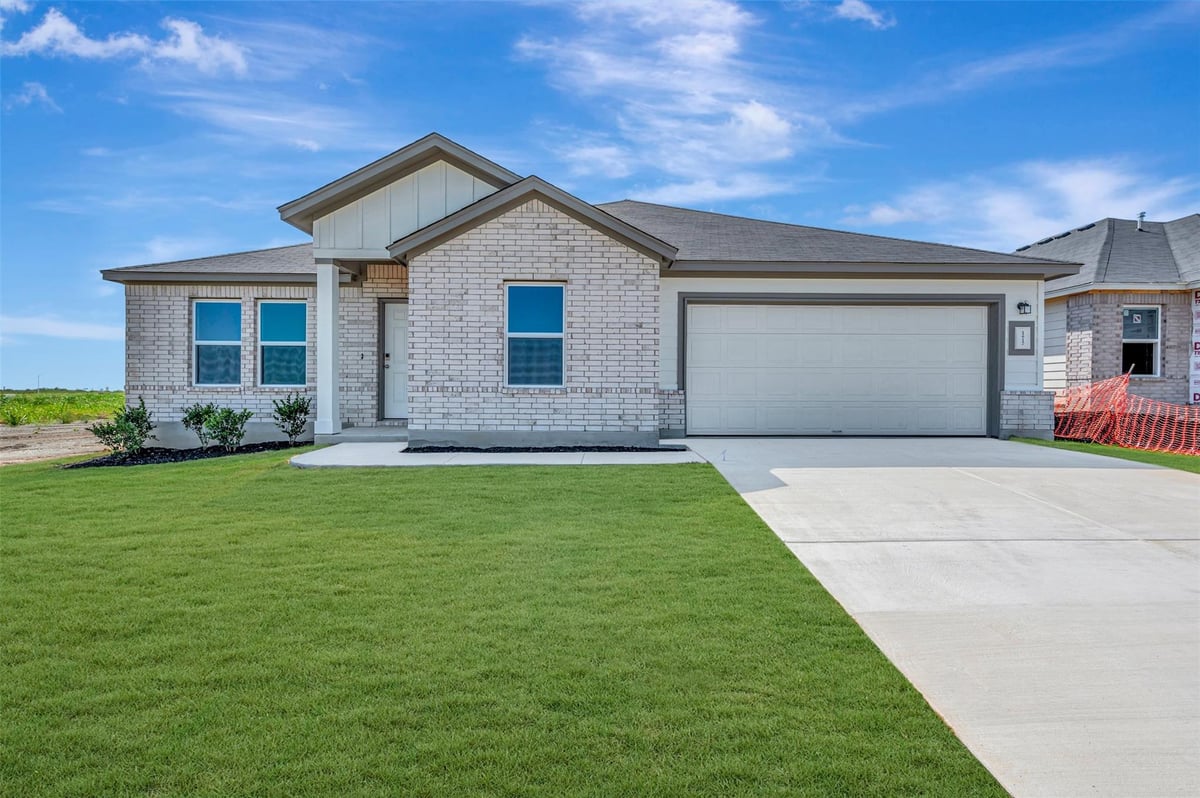 View 12717 Setting Peak LN in Willow Springs 12717 Setting Peak LN - property photo 1 - Luxury home in Willow Springs, Buda, TX