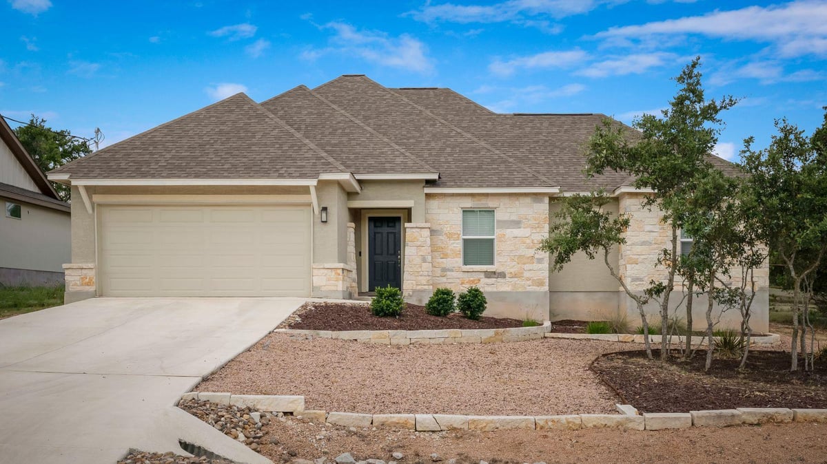 View 128 Frank Jones in ROCKIN J RANCH 128 Frank Jones - front exterior - Luxury home in ROCKIN J RANCH, Blanco, TX