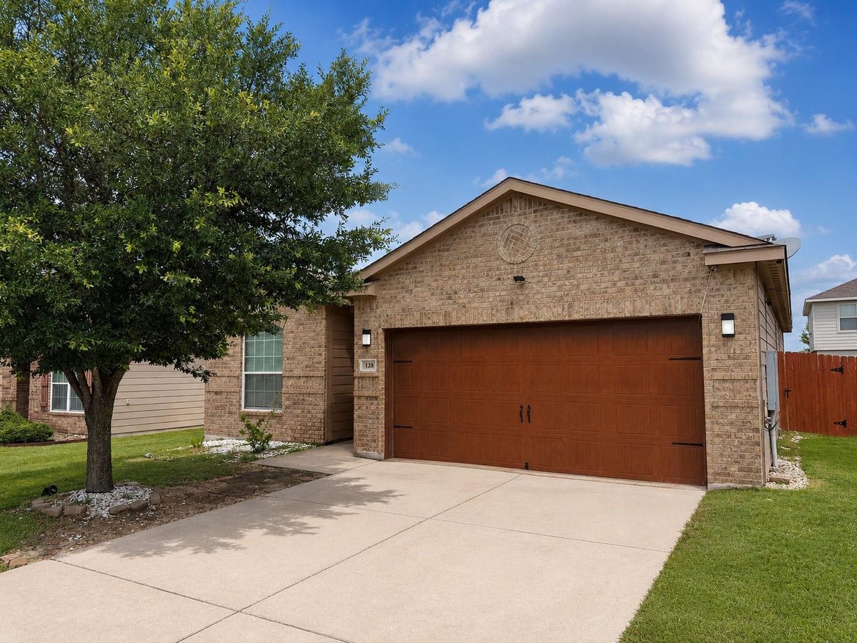 View 128 Robertson LN in Sonterra West Sec 8-F 128 Robertson LN - front exterior - Luxury home in Sonterra West Sec 8-F, Jarrell, TX