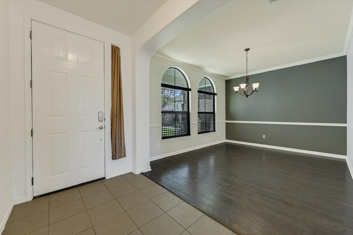 Living area at 128 W Adelanta Pl - 4 bed 2 bath home