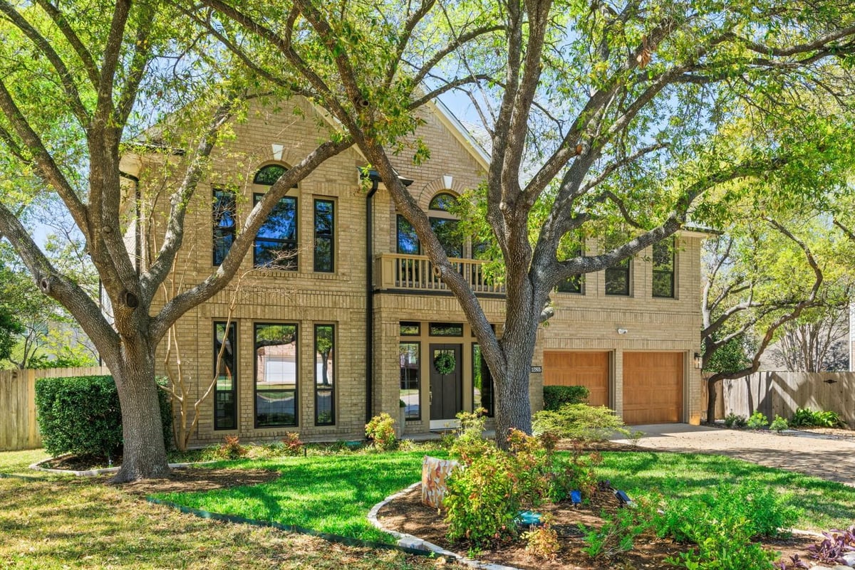View 12805 Bivins CT in Steiner Ranch Ph 01 Sec 02-A 12805 Bivins CT - property photo 1 - Luxury home in Steiner Ranch Ph 01 Sec 02-A, Austin, TX