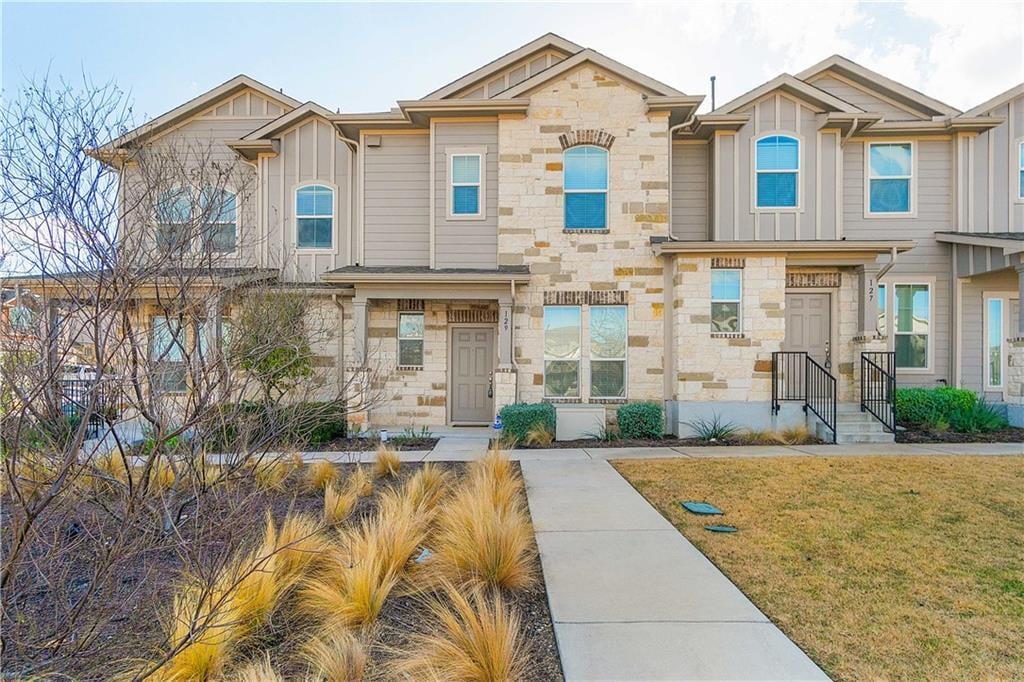 View 129 Adage Dr in Carrington Court 129 Adage Dr - property photo 1 - Luxury home in Carrington Court, Pflugerville, TX