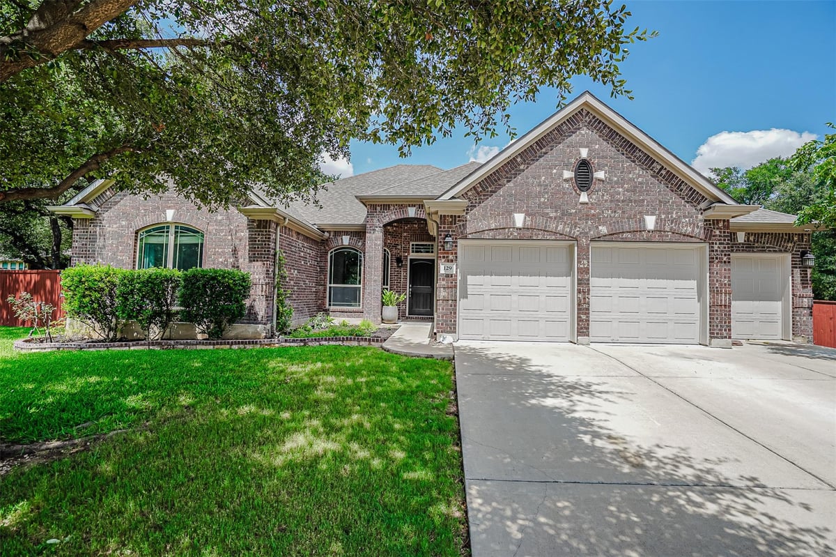 129 Lake Whitney CT - front exterior - Luxury home in Parkside at Mayfield Ranch, Georgetown, TX