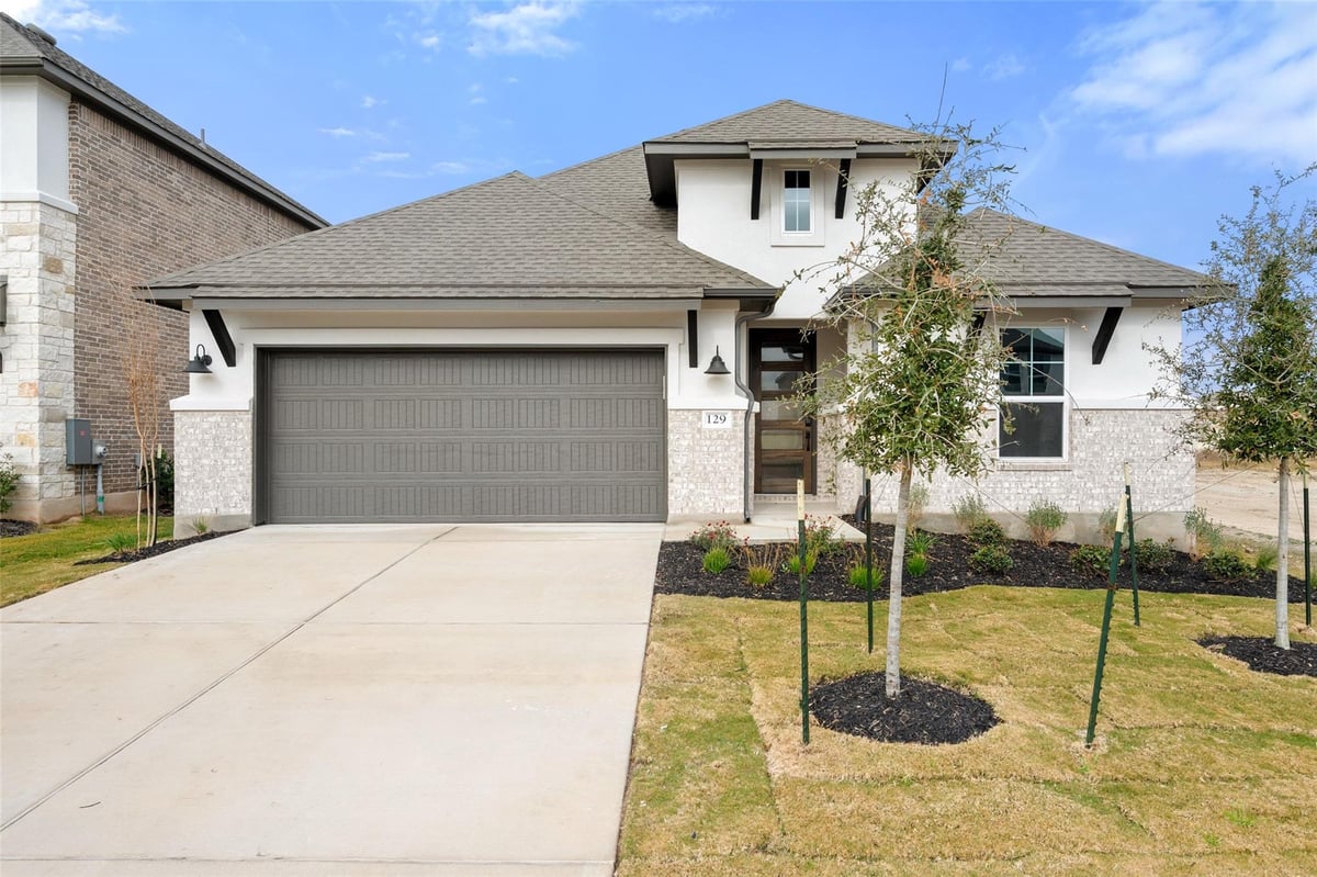 View 129 Old Woods Road in Lariat 129 Old Woods Road - front exterior - Luxury home in Lariat, Liberty Hill, TX