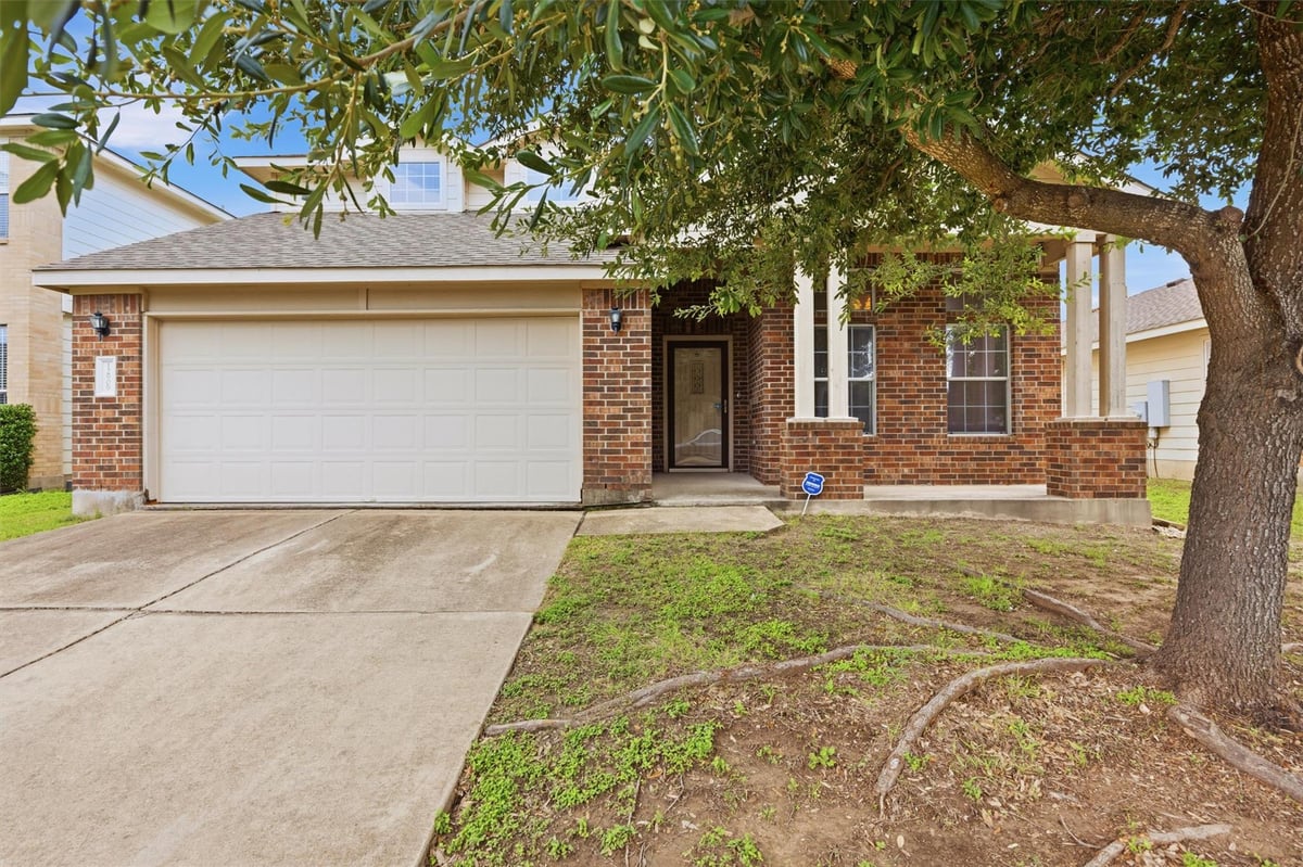 View 12909 Noche Clara DR in Los Cielos Sec 04 12909 Noche Clara DR - front exterior - Luxury home in Los Cielos Sec 04, Del Valle, TX