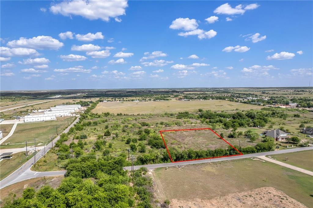 View 12915 Crane Rd in Sonesh Estates 12915 Crane Rd - front exterior - Luxury lot in Sonesh Estates, Buda, TX