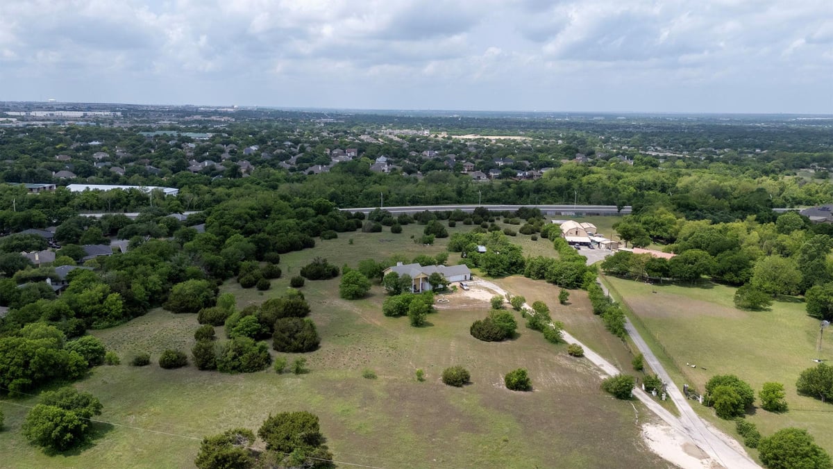 Primary bedroom at 1294 Johnson Ln - Holder, Round Rock, TX