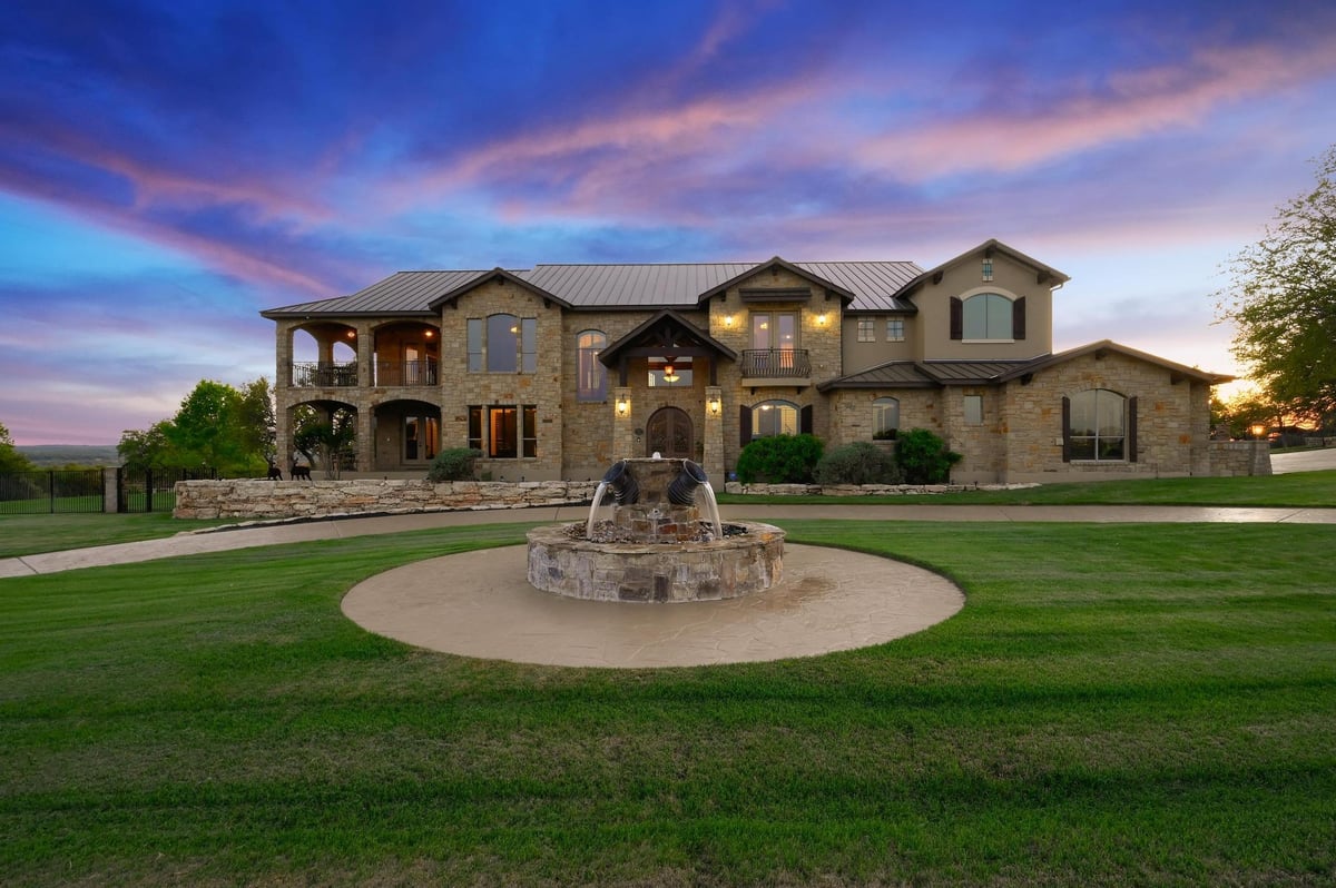 View 1298 Mystic PKWY in Peninsula Mystic Shores 1 1298 Mystic PKWY - front exterior - Luxury home in Peninsula Mystic Shores 1, Spring Branch, TX
