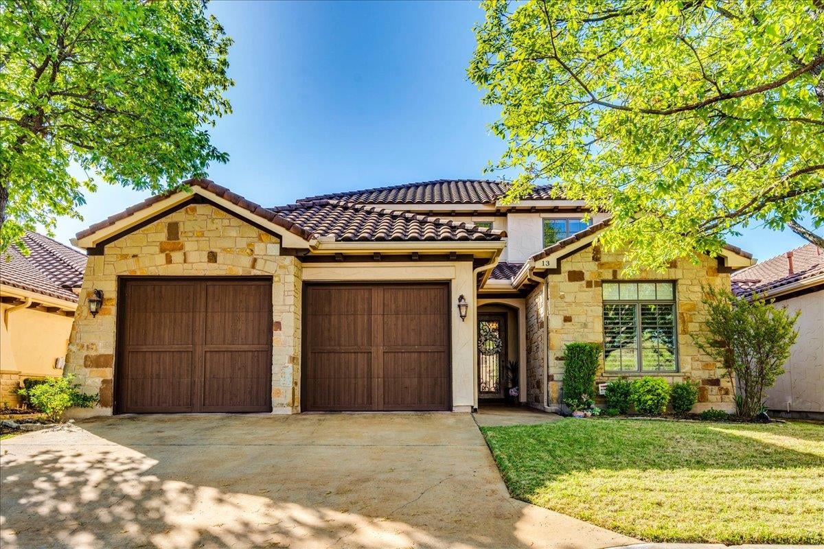 View 13 Borello DR in Villas At Flintrock Sec 2 Condo 13 Borello DR - front exterior - Luxury home in Villas At Flintrock Sec 2 Condo, Austin, TX