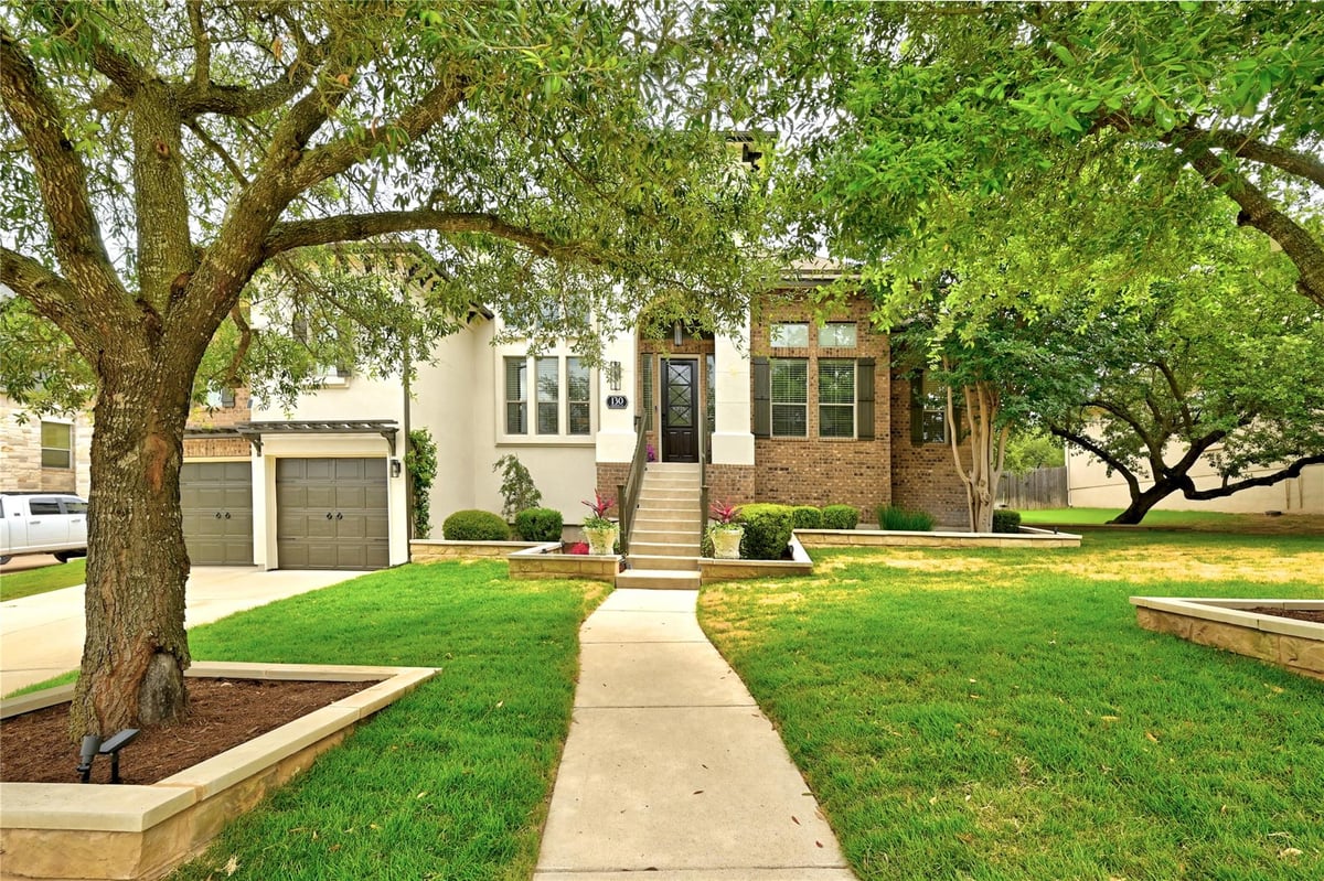 View 130 Granite LN in Belterra Ph 2 Sec 5D 130 Granite LN - property photo 1 - Luxury home in Belterra Ph 2 Sec 5D, Austin, TX
