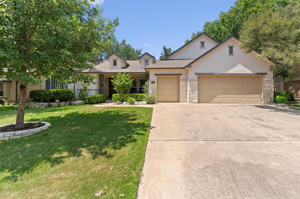 130  Great Frontier Dr - property photo 1 - Luxury home in Sun City Georgetown Ph 02A Neighborhood 11 Pu, Georgetown, TX