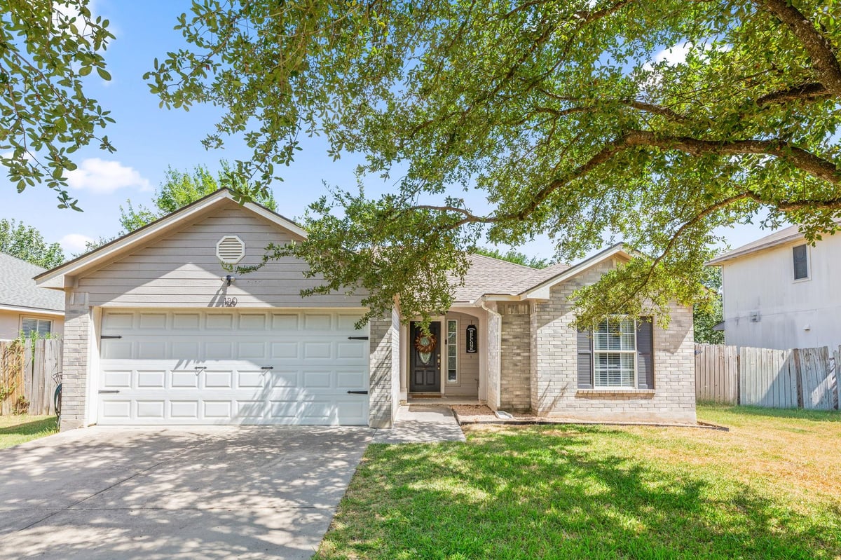 View 130 Riley CV in Steeplechase Sub Ph Iii Sec 4 130 Riley CV - property photo 1 - Luxury home in Steeplechase Sub Ph Iii Sec 4, Kyle, TX