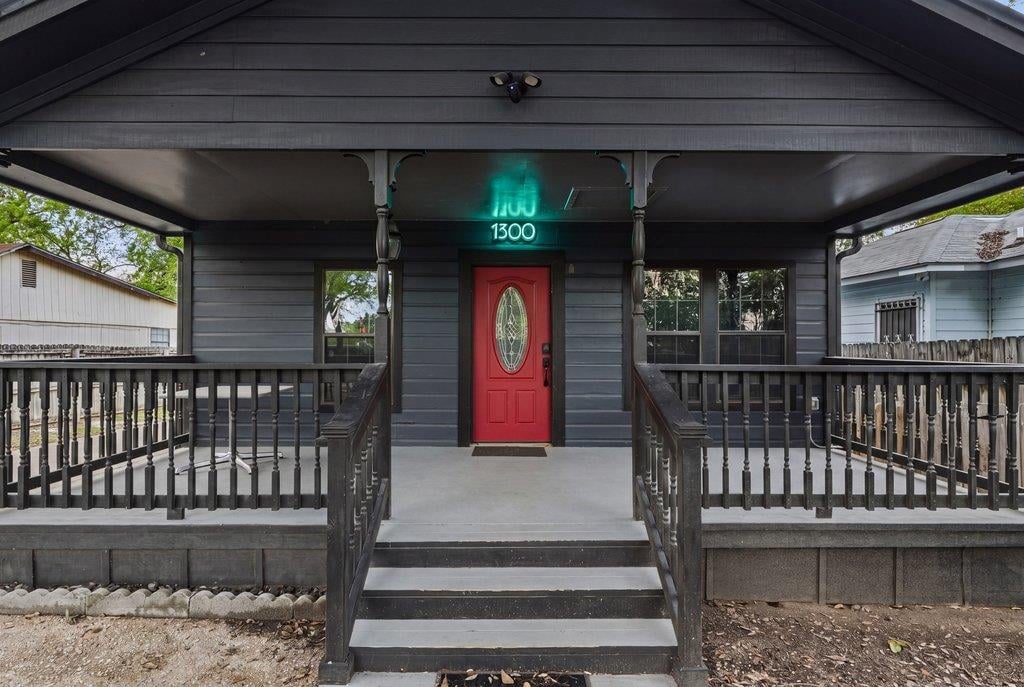 View 1300 Haskell St in Free & Williams 1300 Haskell St - front exterior - Luxury home in Free & Williams, Austin, TX