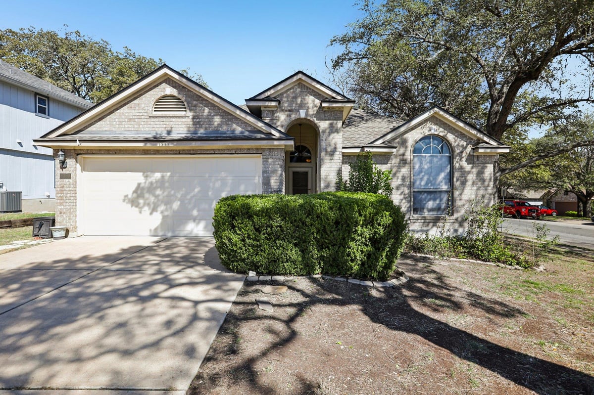 View 1300 Tetbury LN in Parkwood Sec 01 Amd 1300 Tetbury LN - front exterior - Luxury home in Parkwood Sec 01 Amd, Austin, TX