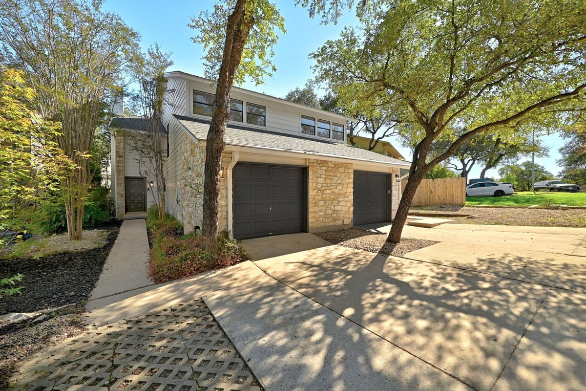 View 1301 Spyglass DR in TIMBERLINE III 1301 Spyglass DR - property photo 1 - Luxury home in TIMBERLINE III, Austin, TX