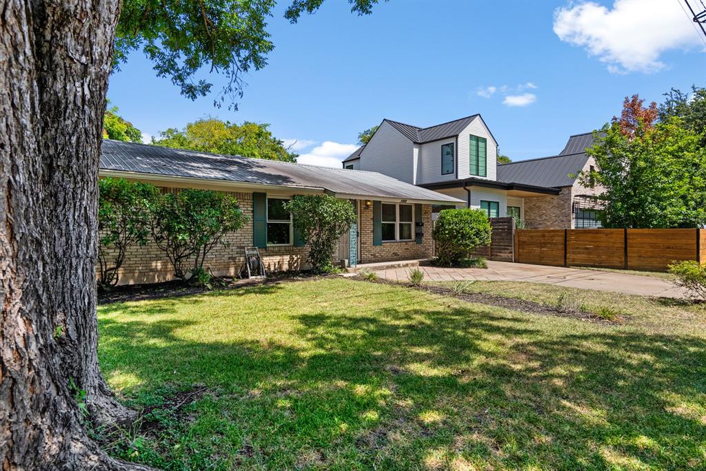 View 1302 Folts Ave in South Lund South 1302 Folts Ave - property photo 1 - Luxury home in South Lund South, Austin, TX