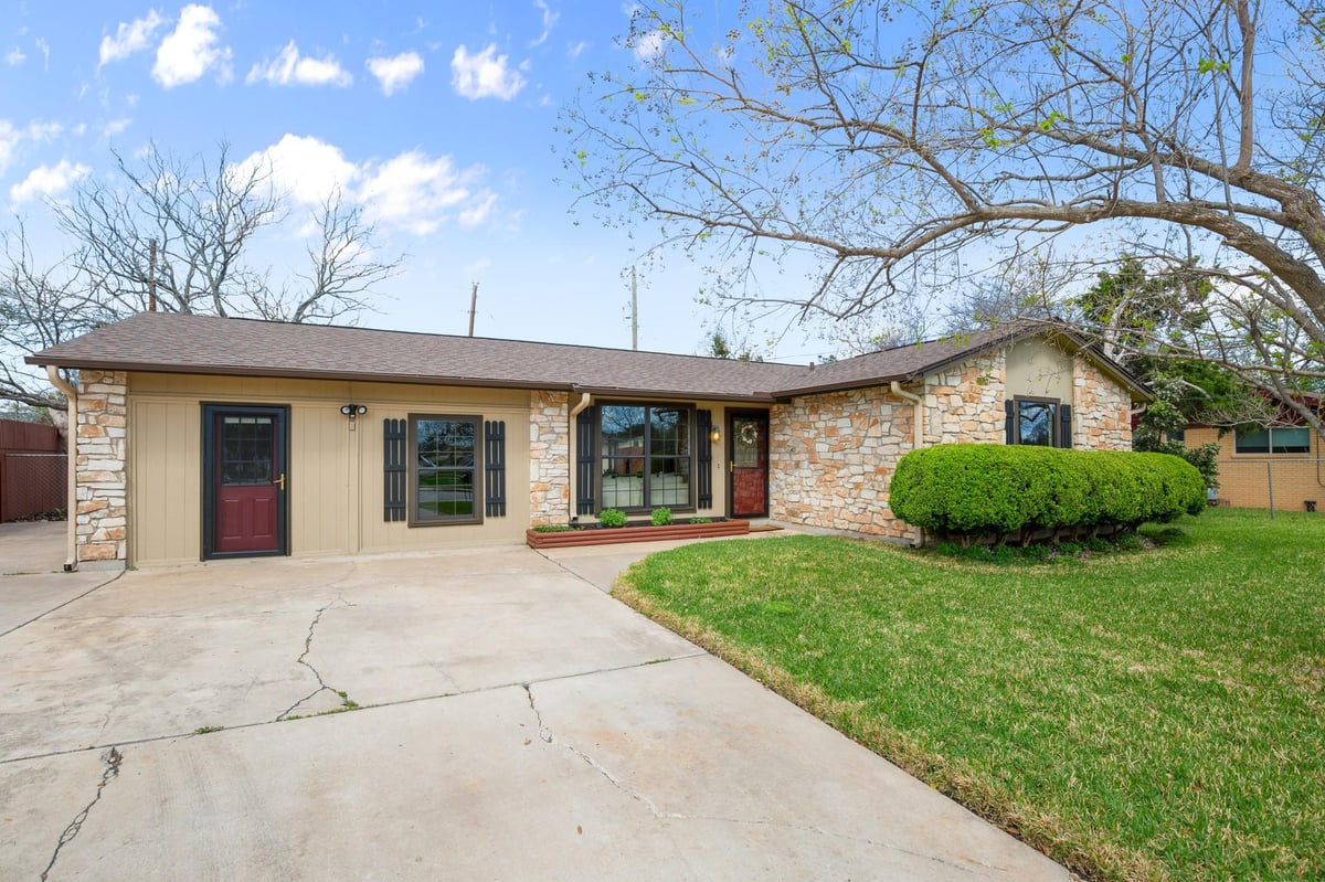 View 1302 Meadows Dr in Round Rock 1302 Meadows Dr, photo 1, Round Rock, Round Rock, TX